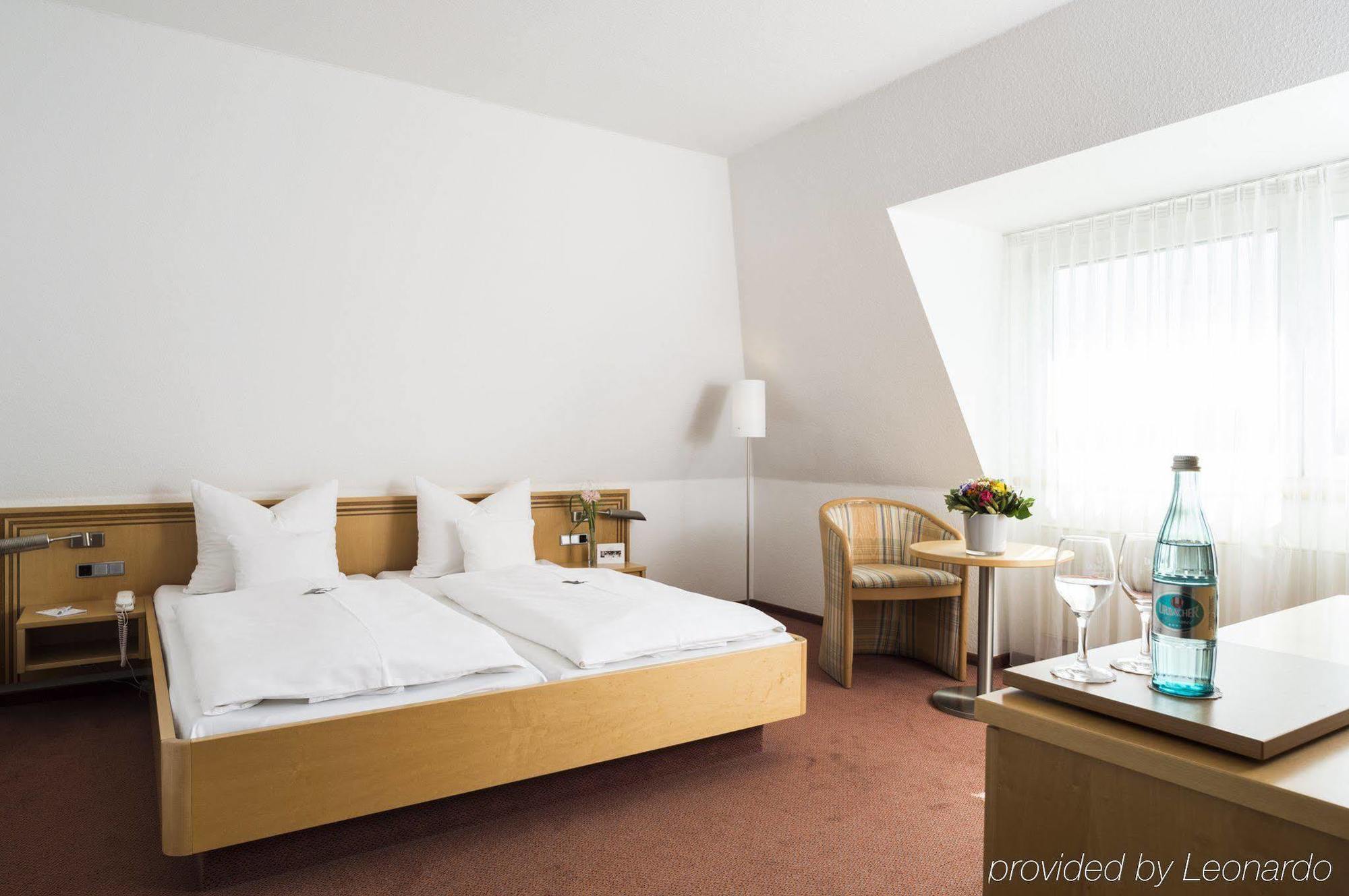 Hotel Gloria Superior Stuttgart Exterior foto